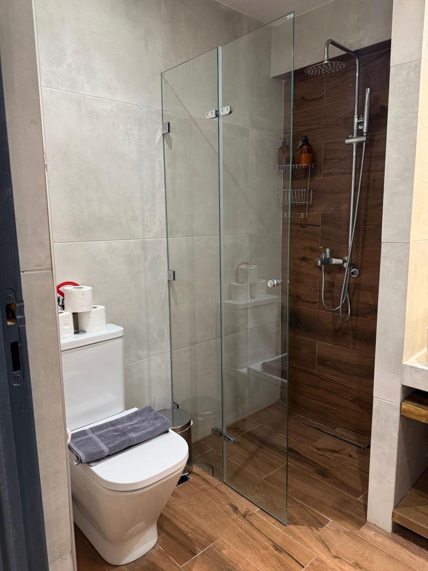 Haris 302 Apartment By Vpn Accomodation أثينا المظهر الخارجي الصورة